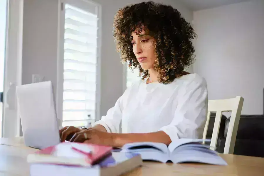 Woman working on arts and sciences