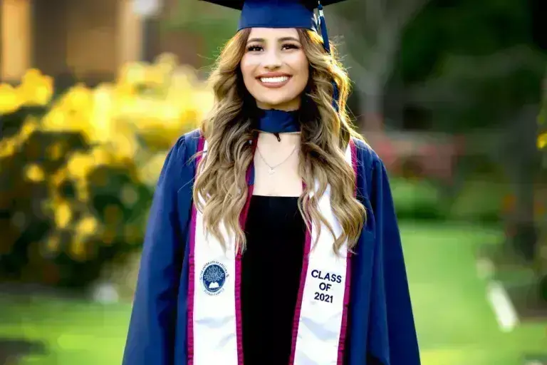 uagc-graduate-mobile